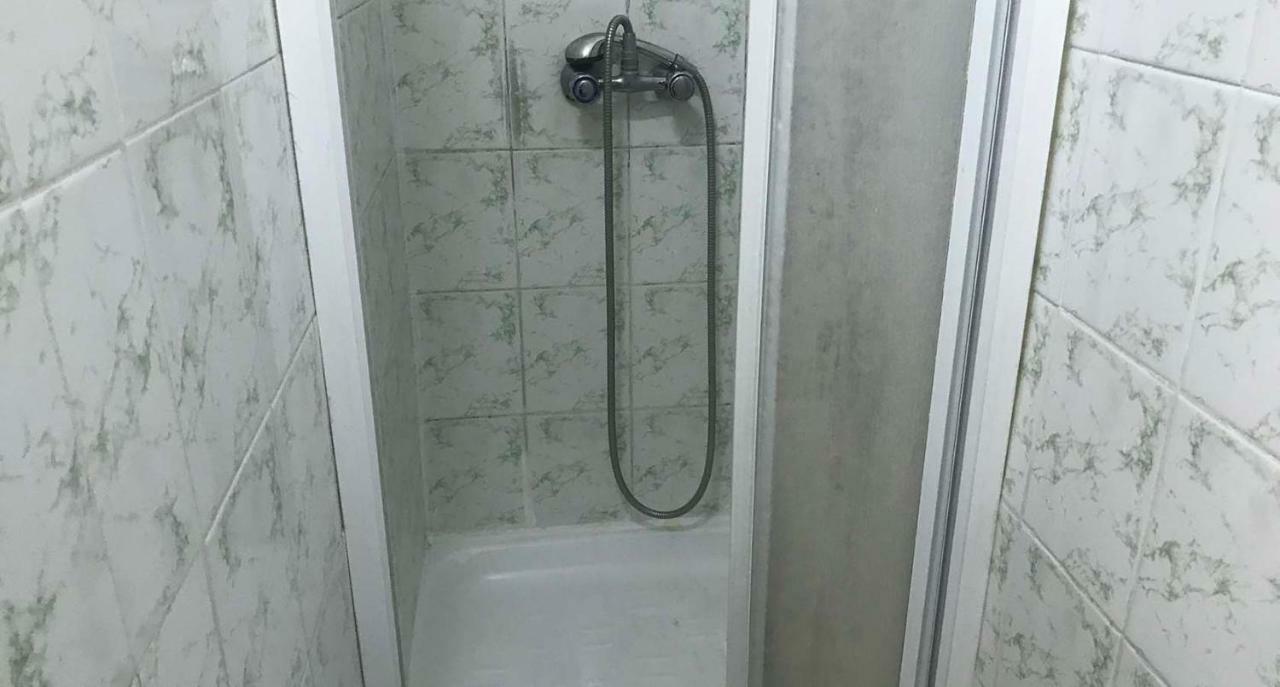 Kozatsky On Antonova Hotell Kiev Exteriör bild