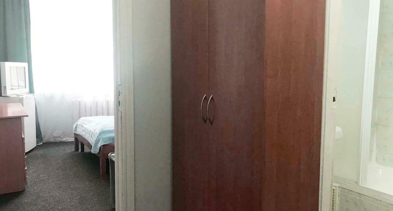 Kozatsky On Antonova Hotell Kiev Exteriör bild