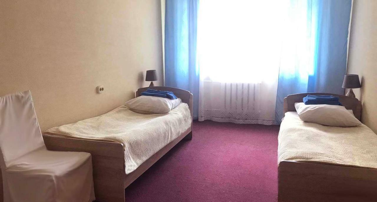Kozatsky On Antonova Hotell Kiev Exteriör bild